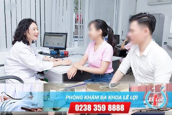 Nên làm gì khi nước tiểu màu hồng?